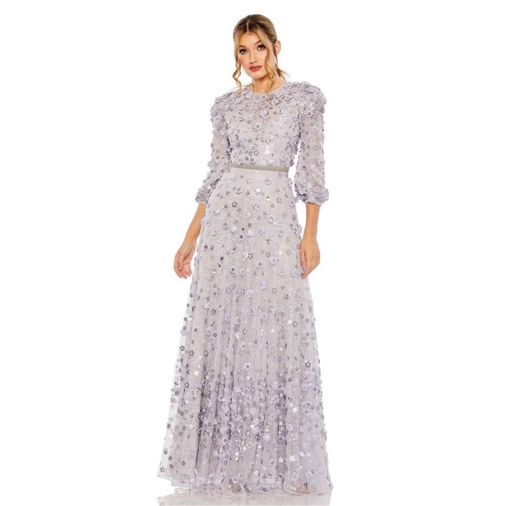 NWT Mac Duggal Floral Appliqué puff sleeves Gown